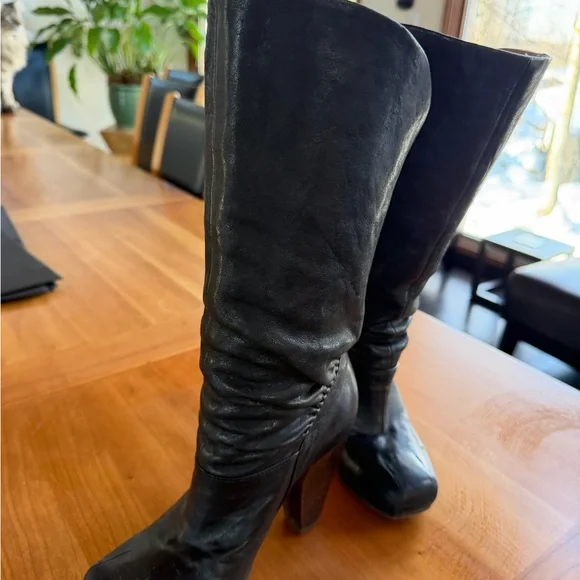 Frye Black Leather Heeled Boots - Picture 2 of 9